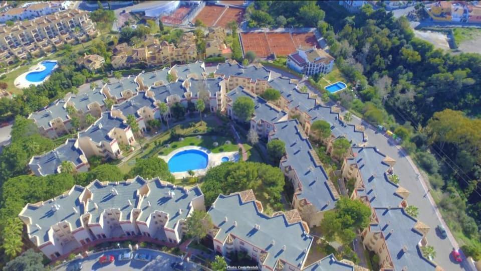 Fully Air Conditioned Riviera Apartment Mijas Costa مالقة المظهر الخارجي الصورة